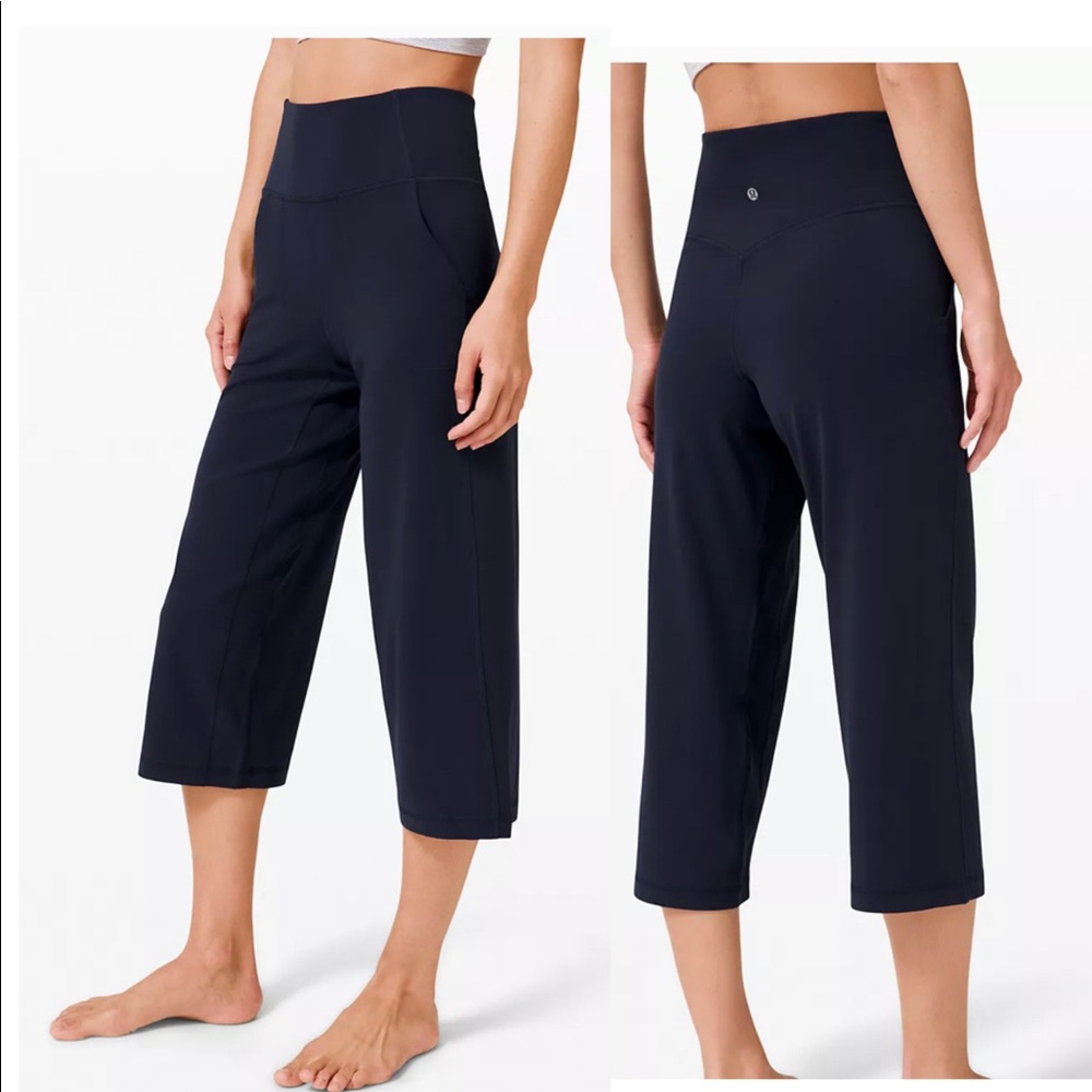Lululemon Align Wide Leg Crop Navy pants Sz 4